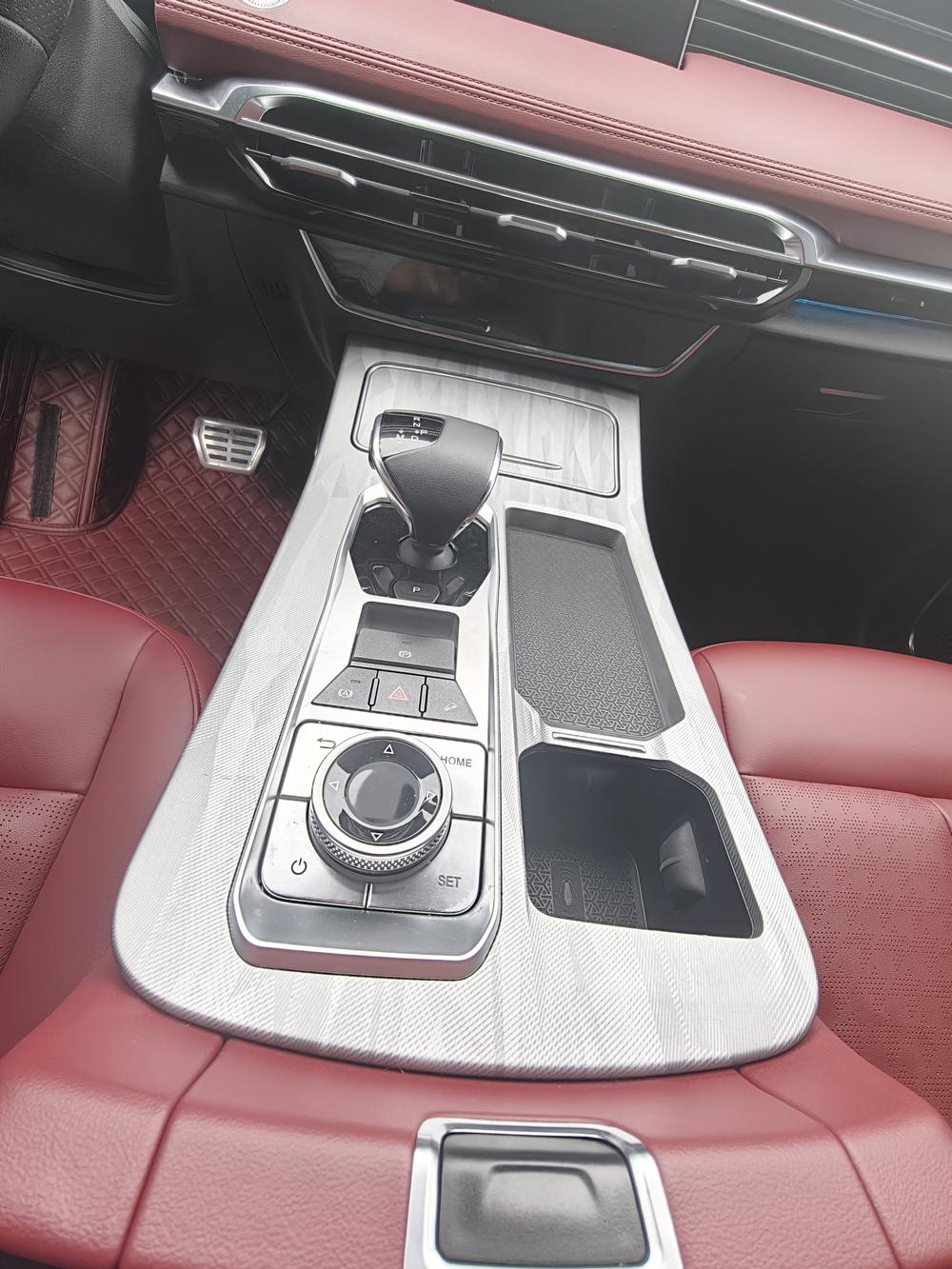 Jetour X70 PLUS 2023 car image #5