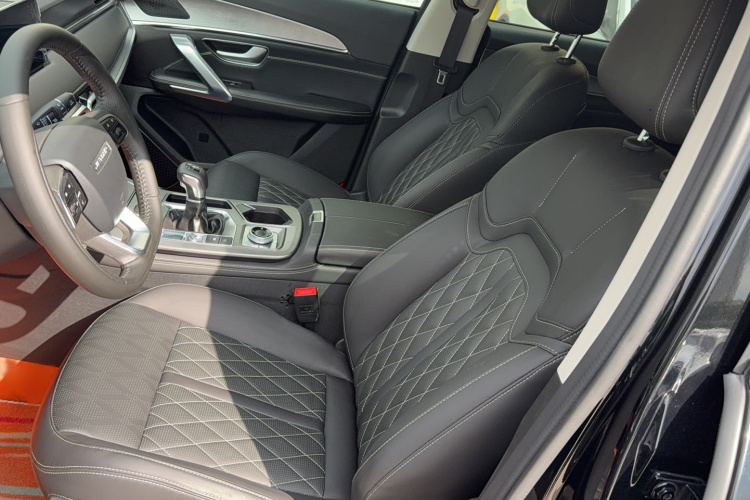 Jetour X70 PLUS 2024 car image #21