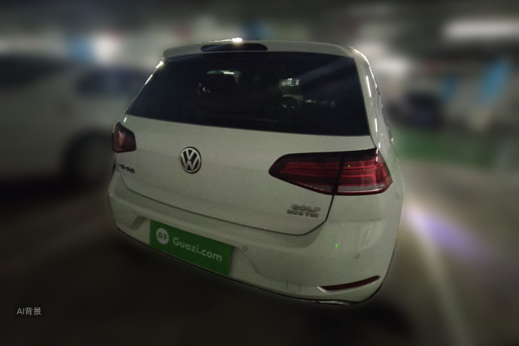 Volkswagen Golf 2020 car image #6
