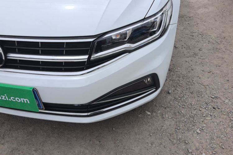 Volkswagen Bora 2021 car image #23