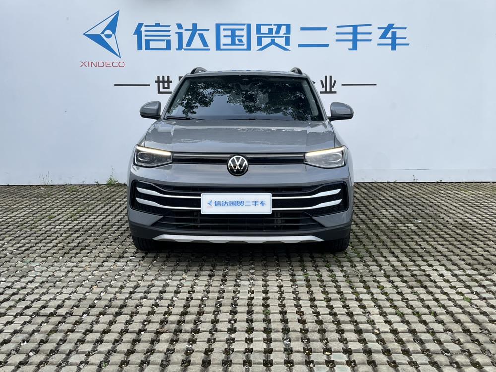 Volkswagen Tharu 2025 imagen de coche #2