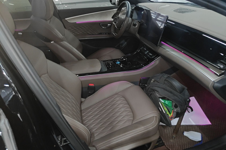 BYD Han 2023 #24 BYD Han 2023 car image #24