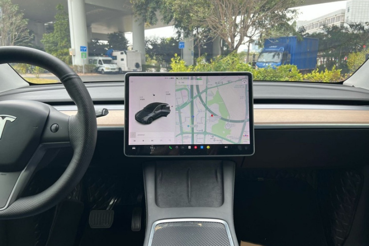 特斯拉 Model Y 2021 汽车图片 #17