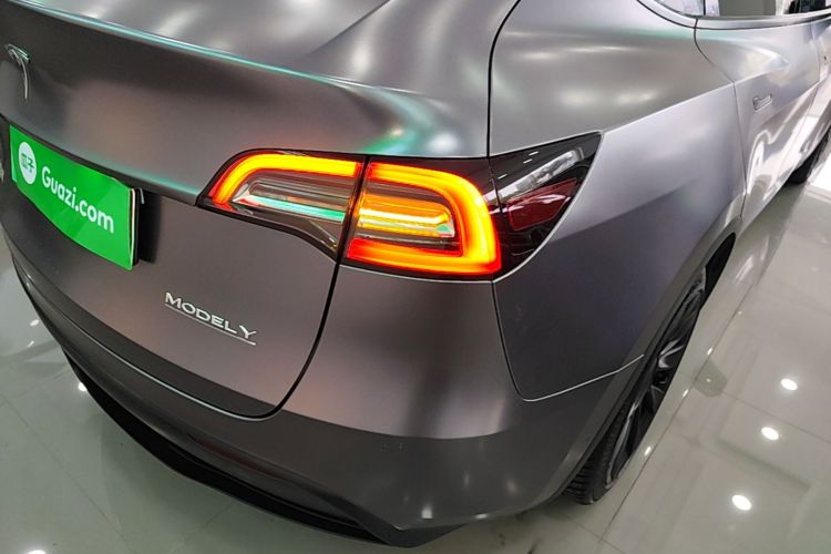 Tesla Model Y 2021 #8 Tesla Model Y 2021 immagine di auto #8