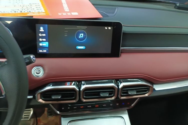 Jetour X70 PLUS 2021 car image #17