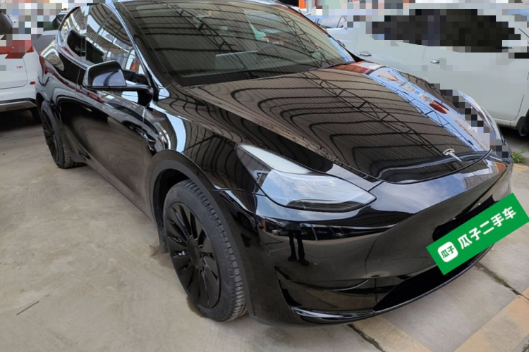 Tesla Model Y 2023 #6 Tesla Model Y 2023 car image #6