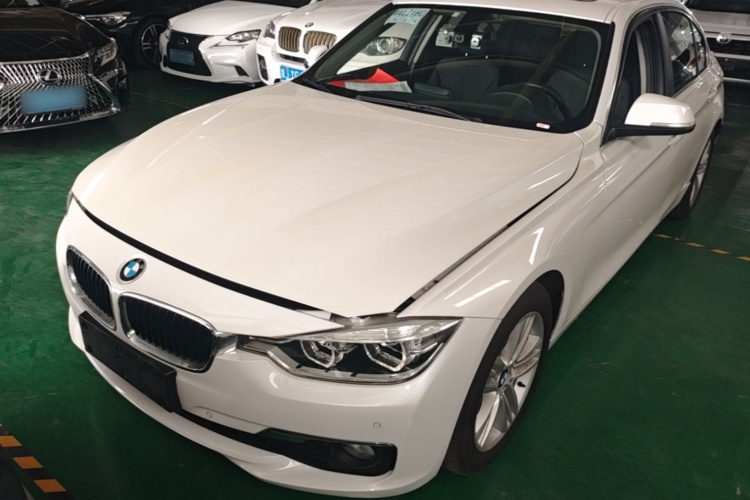 BMW 3 Series 2017 #2 BMW 3 Series 2017 car image #2