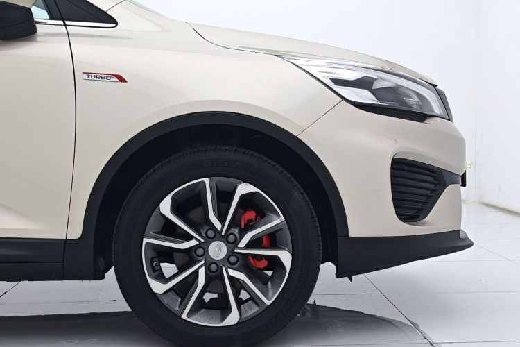 GEELY Emgrand GS 2018 immagine di auto #12