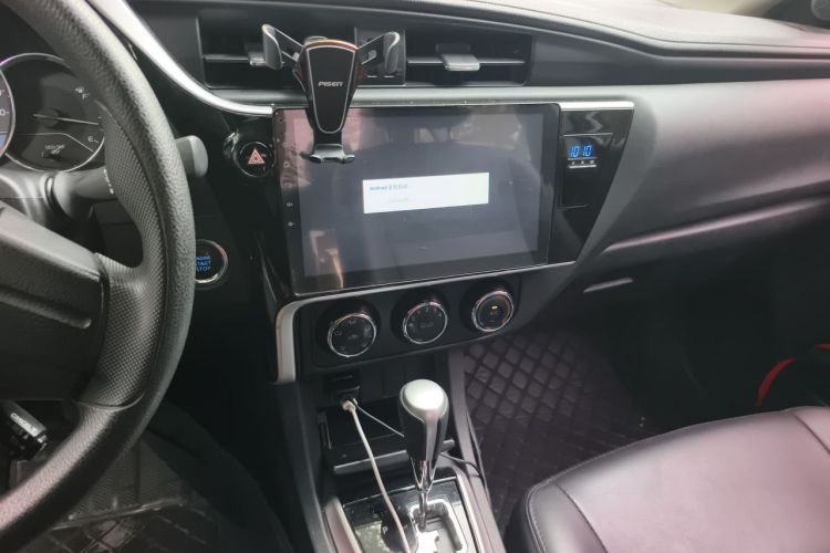 Toyota Corolla 2018 #13 Toyota Corolla 2018 car image #13