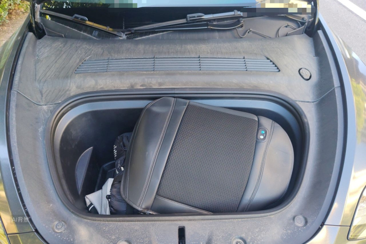 Tesla Model Y 2023 #22 Tesla Model Y 2023 car image #22