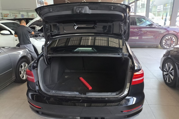 Volkswagen Lavida 2019 #19 Volkswagen Lavida 2019 car image #19