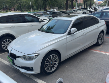 BMW 3 Series 2019 car image 