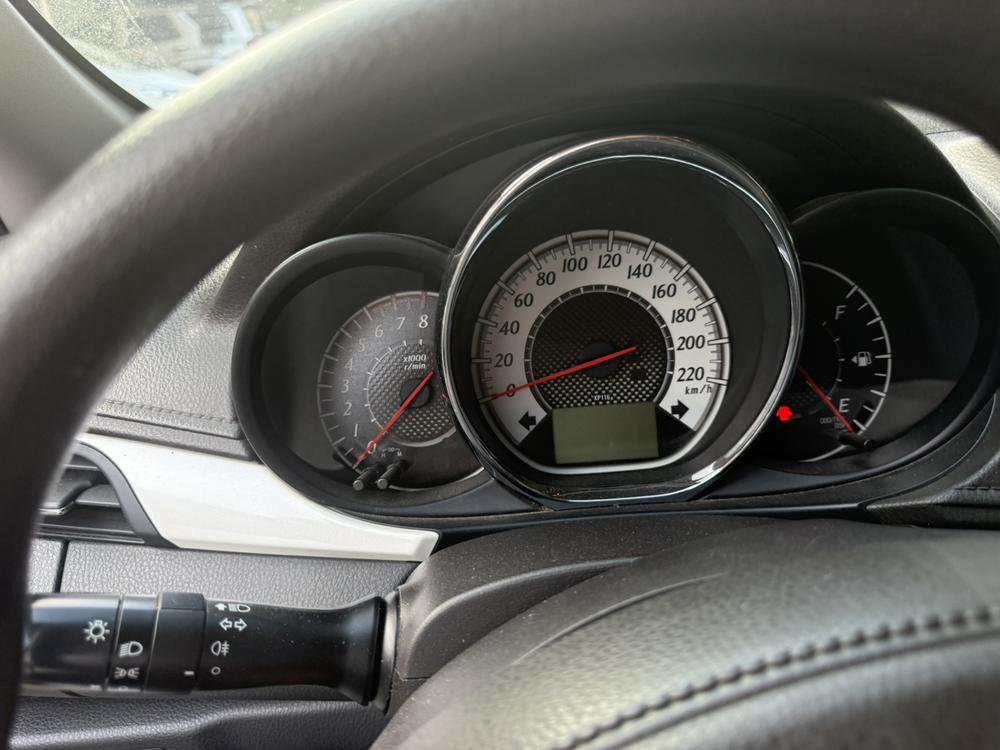 Toyota Vios 2016 car image #9