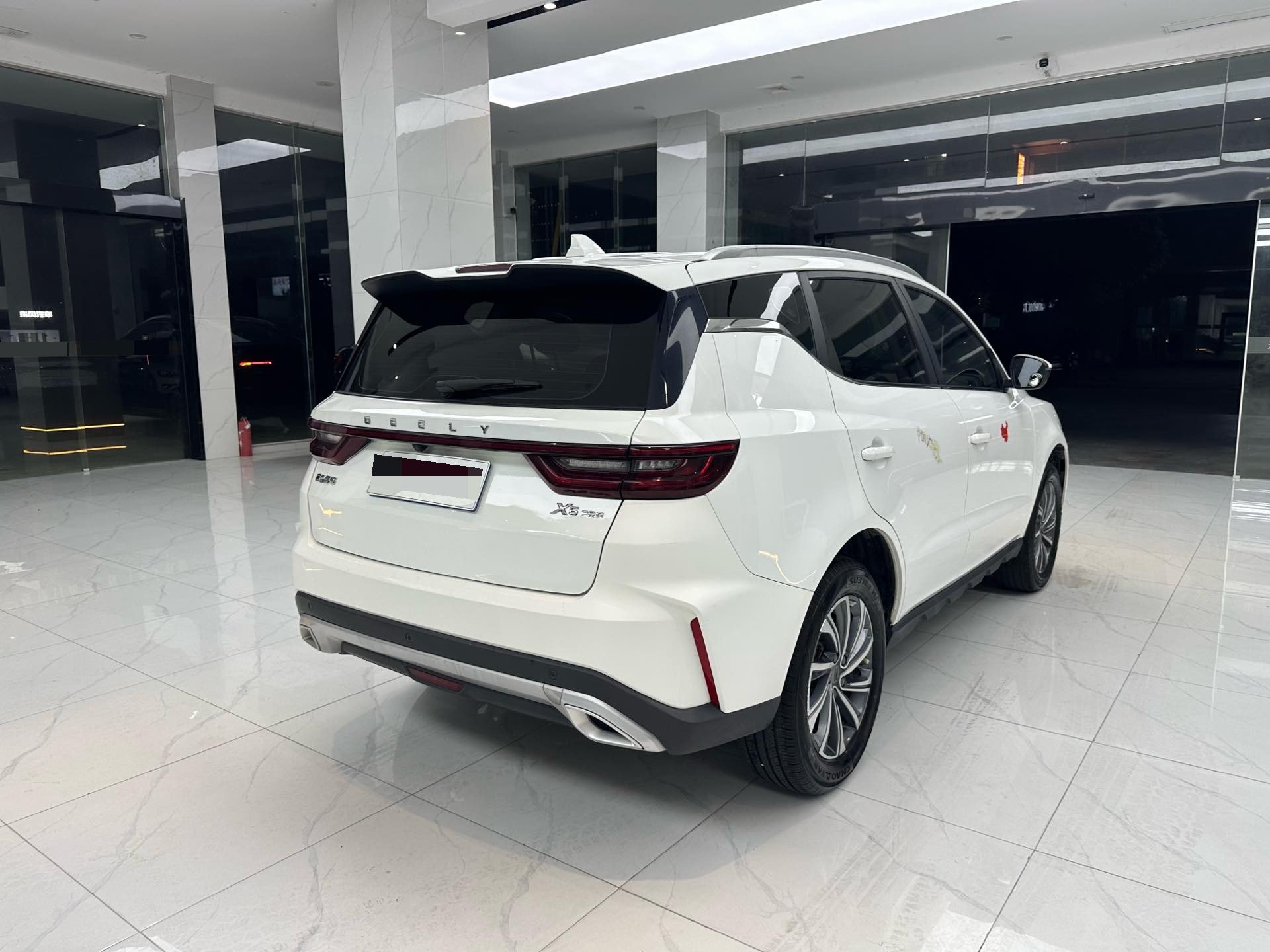 GEELY Vision X6 2022 car image #5