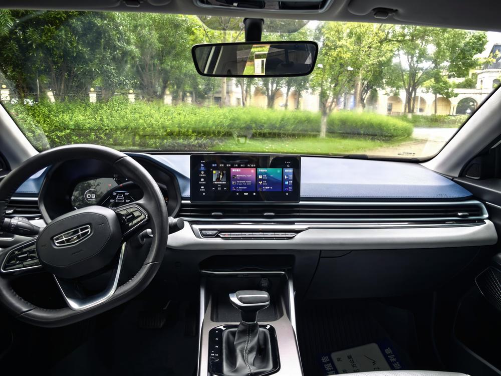 GEELY Emgrand 2022 #13 GEELY Emgrand 2022 car image #13