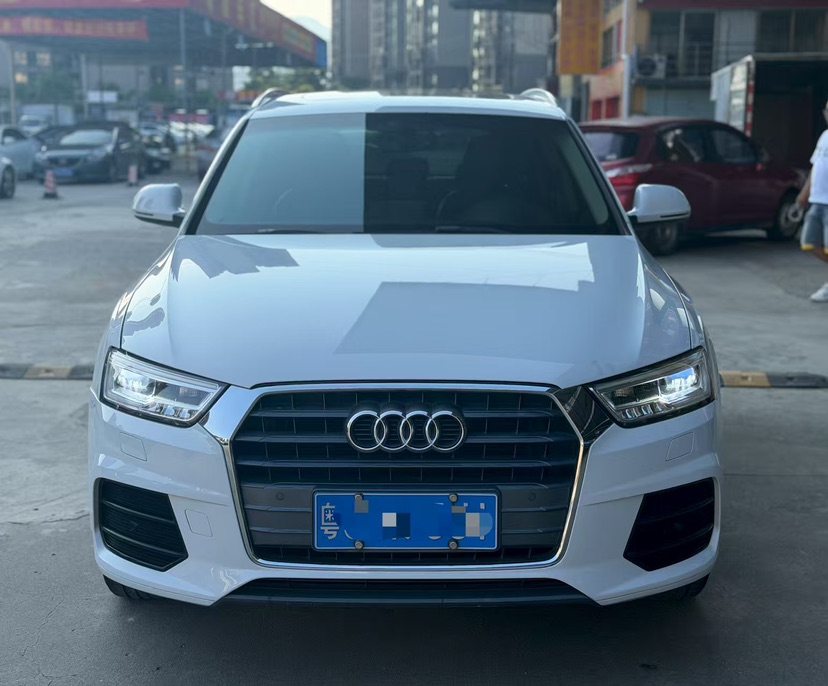 Audi Q3 2018 #2 Audi Q3 2018 car image #2