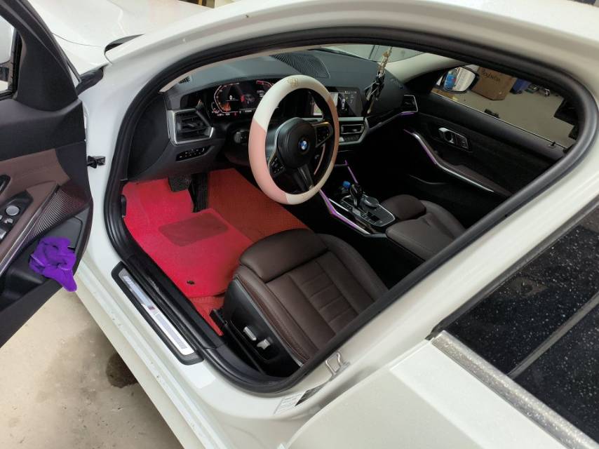 BMW 3 Series 2021 car image #6