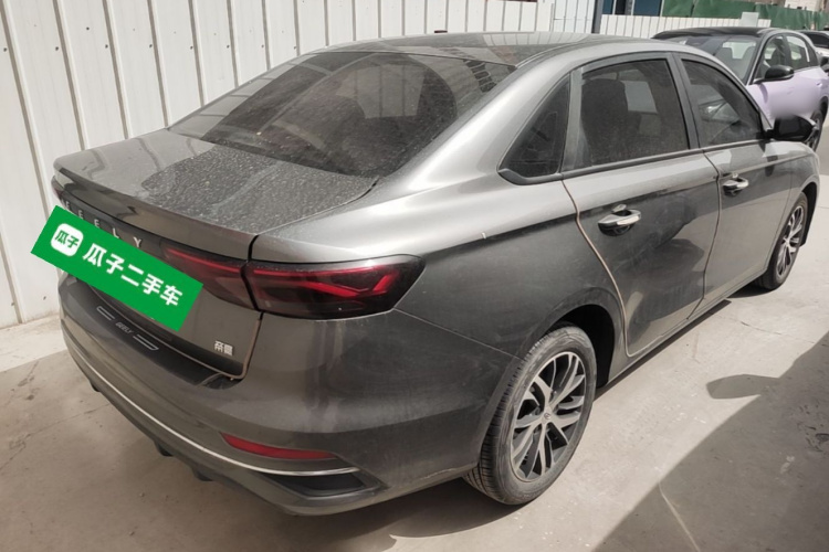 GEELY Emgrand 2022 #7 GEELY Emgrand 2022 car image #7