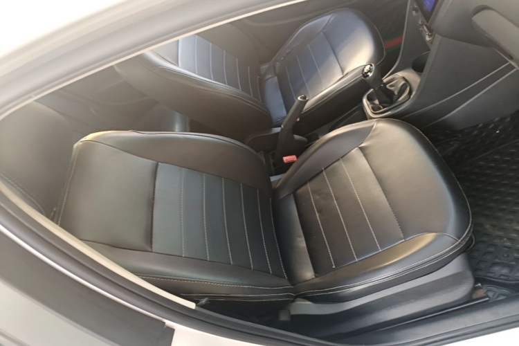 Volkswagen Polo 2017 #24 Volkswagen Polo 2017 car image #24