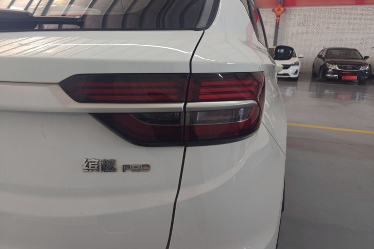 GEELY Coolray 2020 #8 GEELY Coolray 2020 car image #8