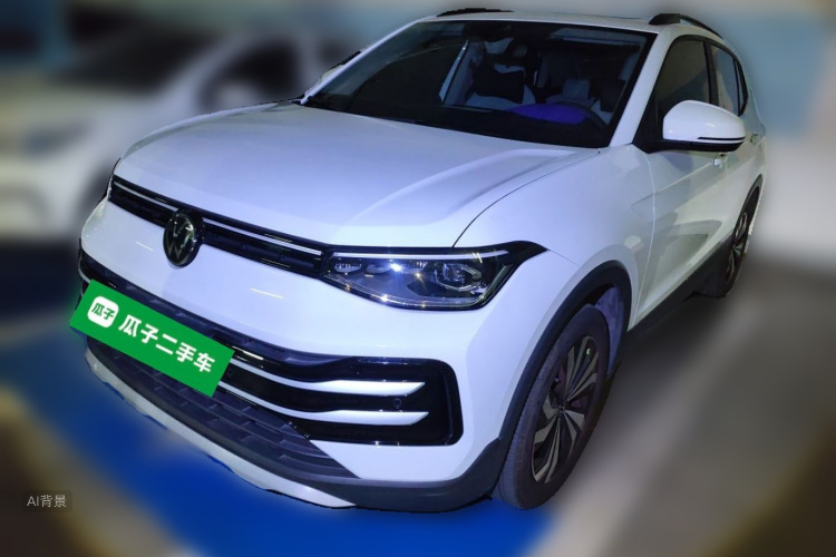 Volkswagen Tharu 2025 car image #2