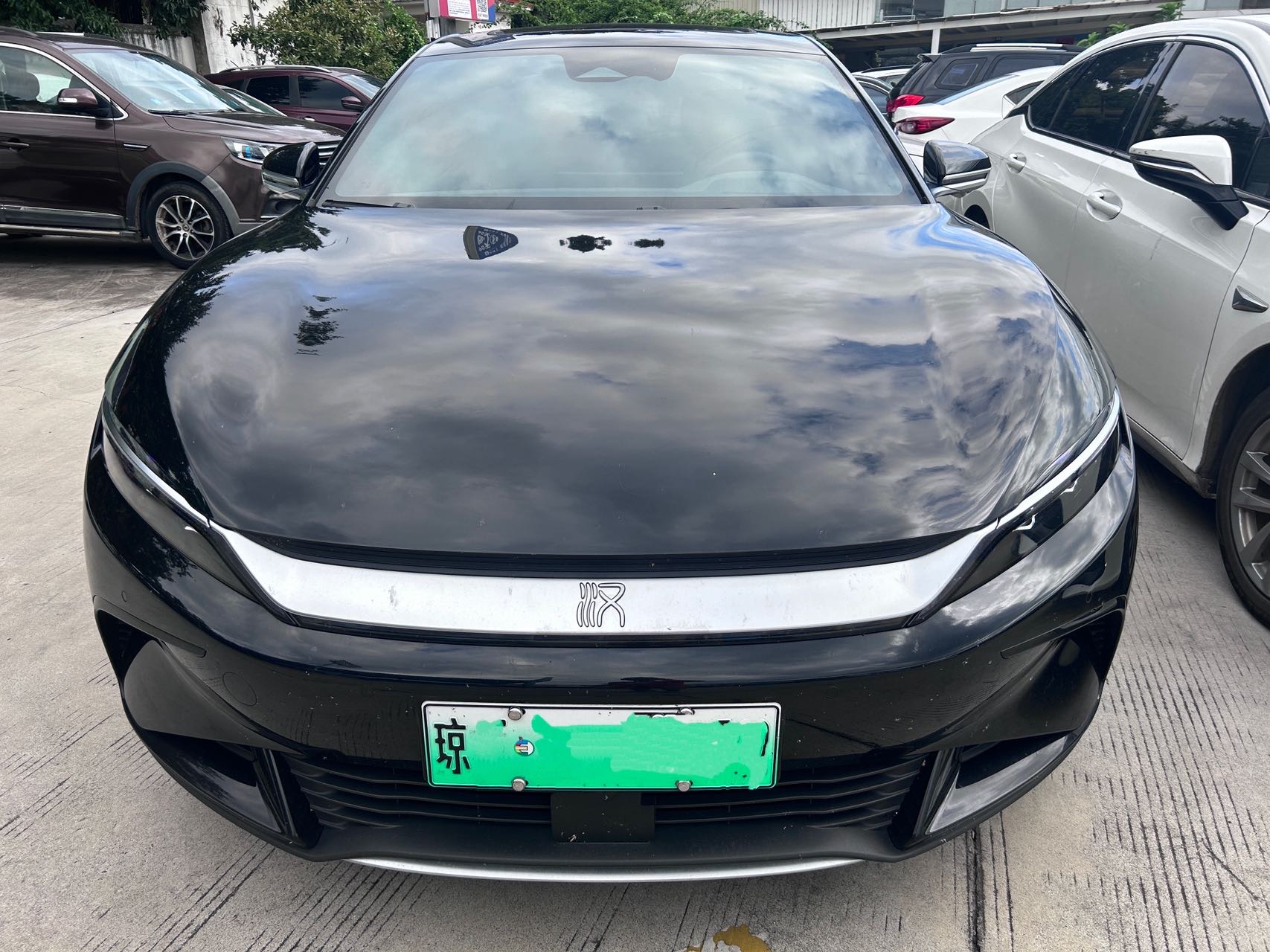 BYD Han 2024 #2 BYD Han 2024 car image #2