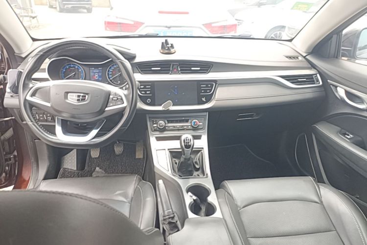 GEELY Emgrand 2019 #10 GEELY Emgrand 2019 car image #10