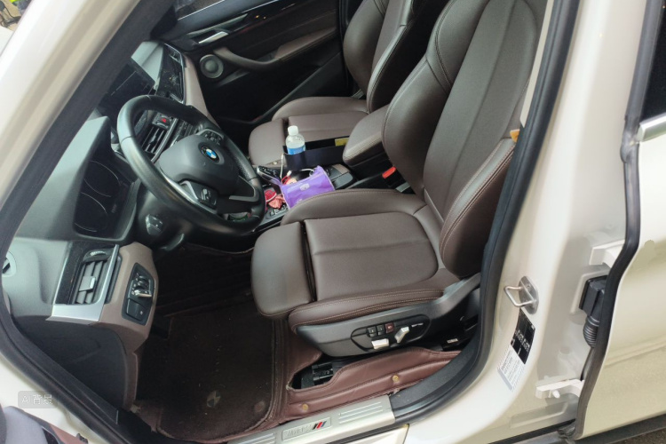 BMW X1 2021 car image #17