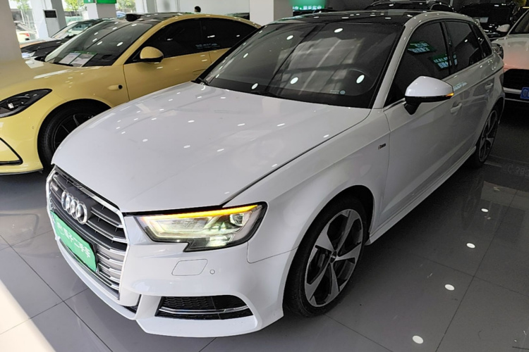 Audi A3 2020 car image #2