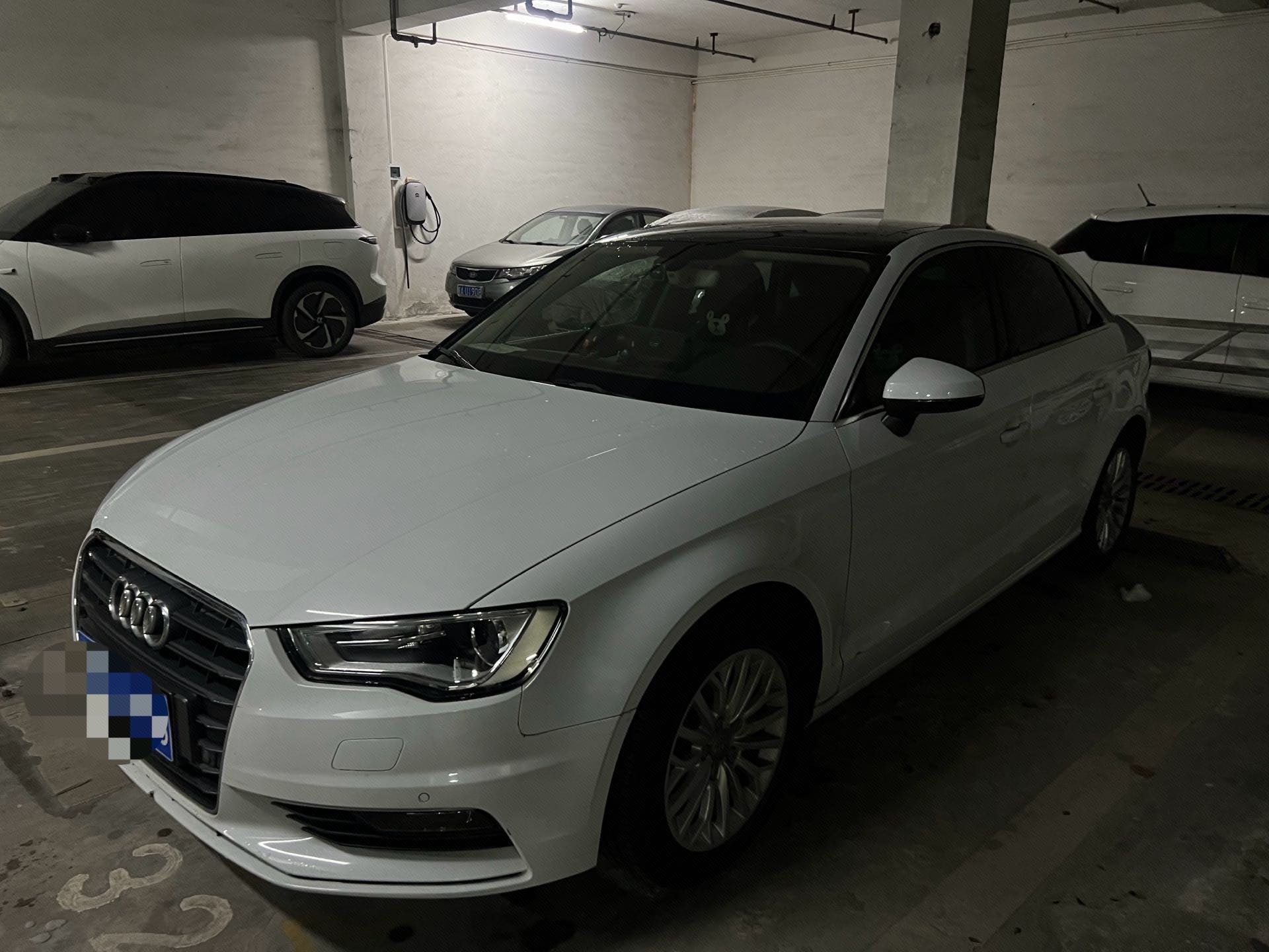 2016 immagine di auto 