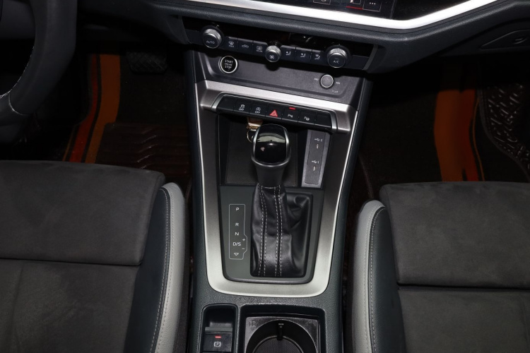 Audi Q3 2023 #21 Audi Q3 2023 car image #21
