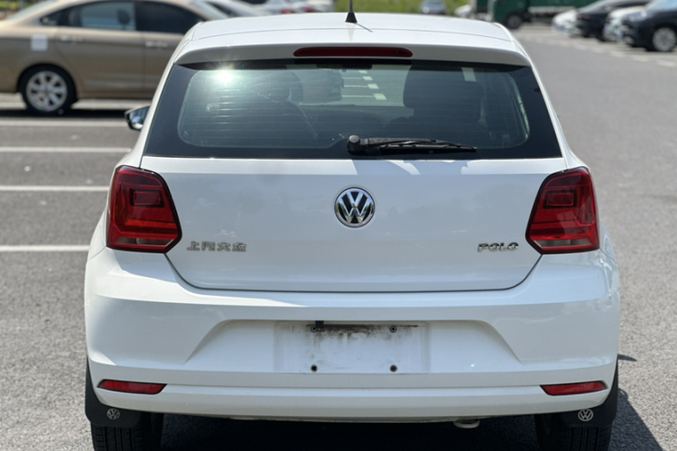 Volkswagen Polo 2018 car image #6