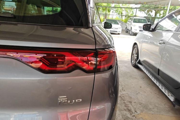 BYD YuanUP 2024 #8 BYD YuanUP 2024 صورة سيارة #8