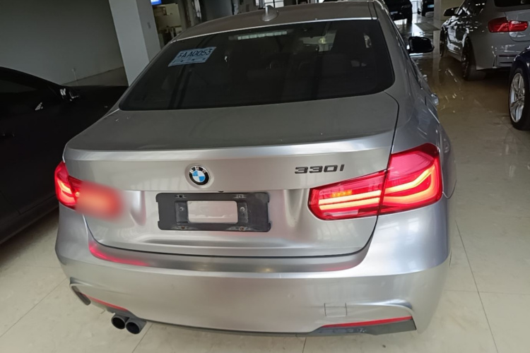 BMW 3 Series 2017 car image #4