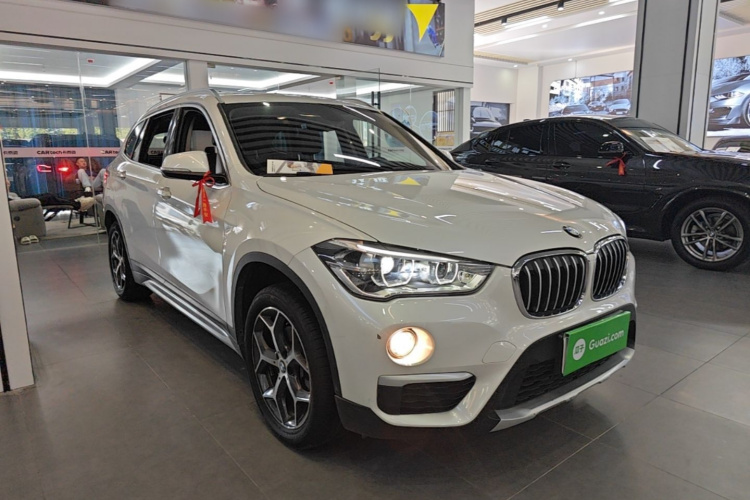 BMW X1 2018 immagine di auto #4