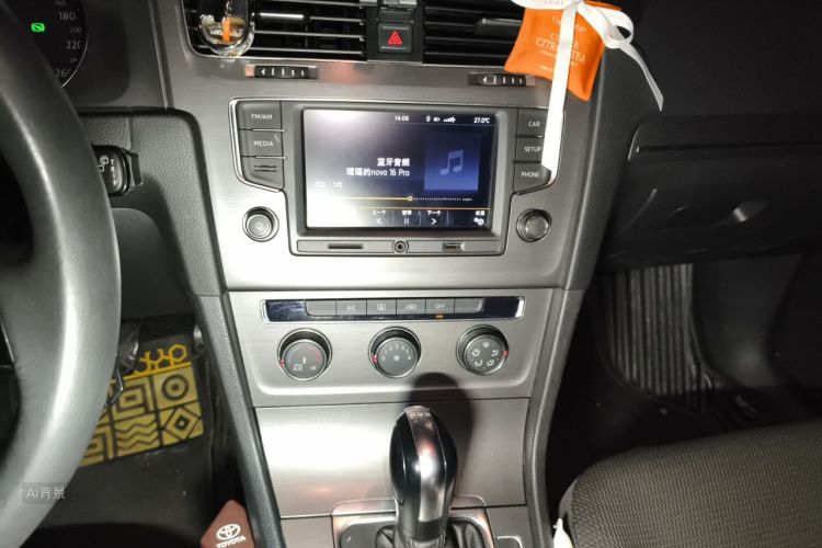 Volkswagen Golf 2016 car image #15