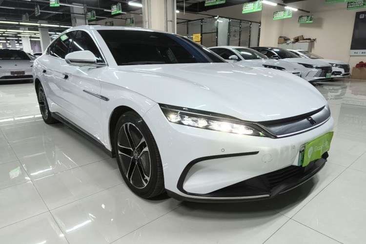 BYD Han 2023 image de voiture #4