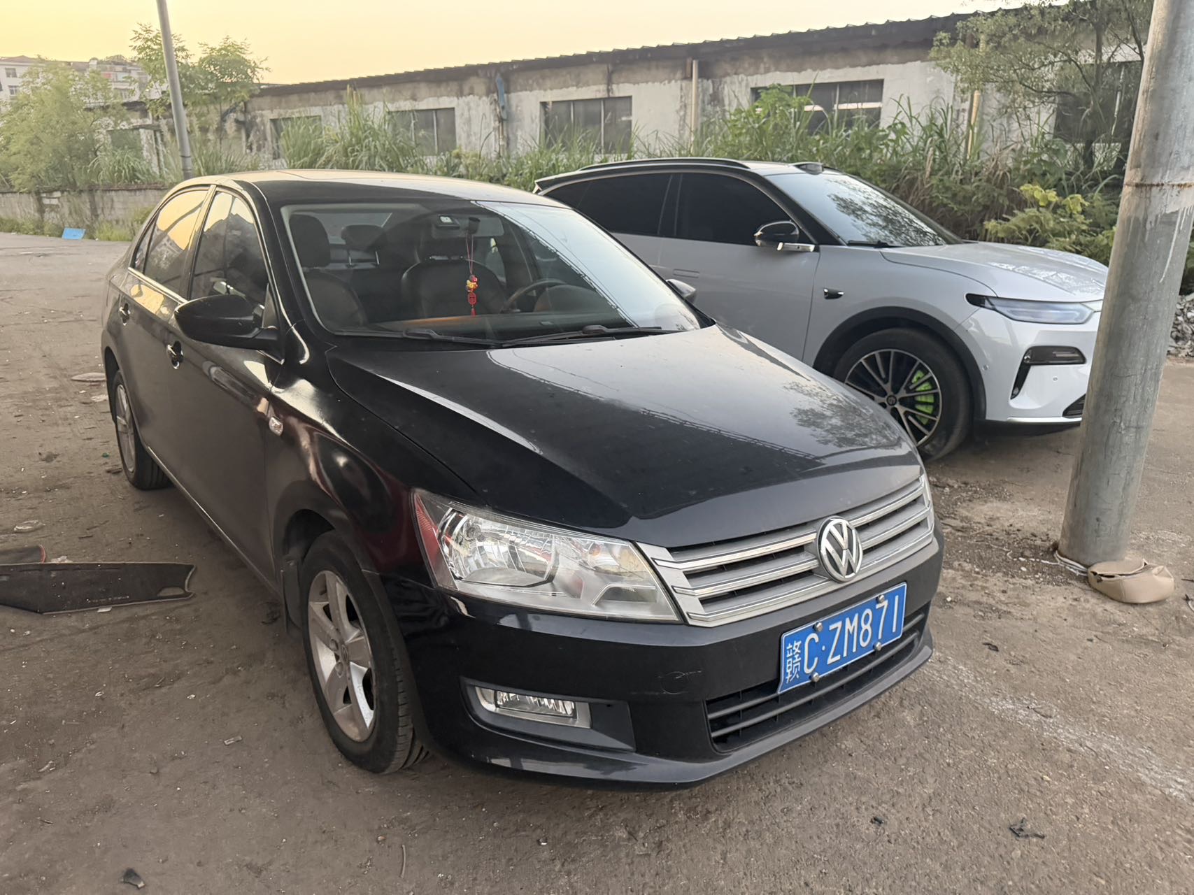 Volkswagen Santana 2015 car image #2