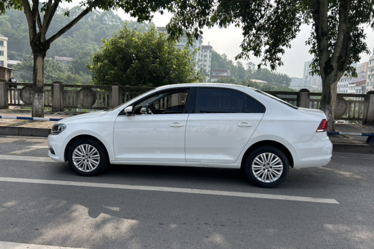 Volkswagen Santana 2020 #5 Volkswagen Santana 2020 صورة سيارة #5