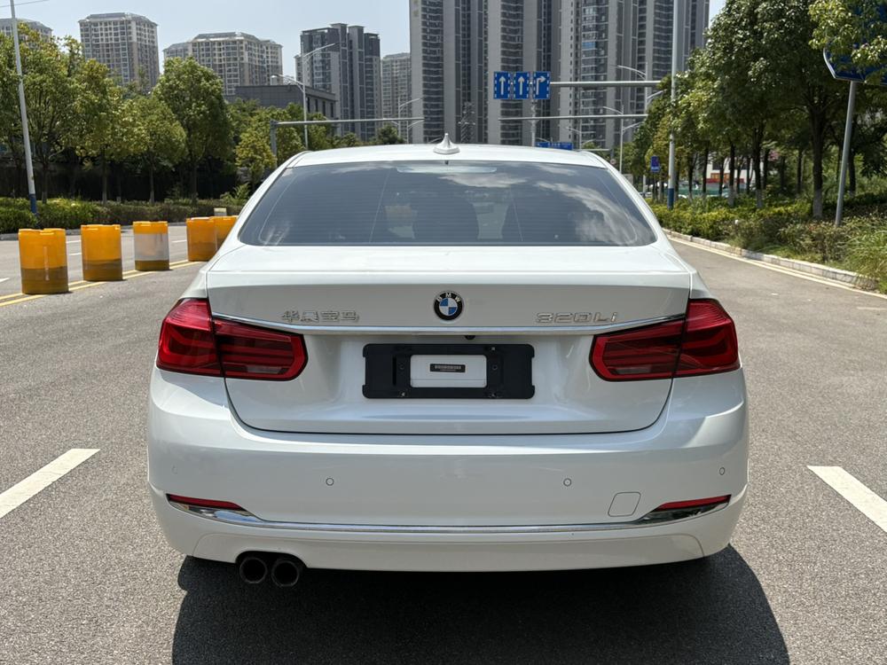 BMW 3 Series 2017 #5 BMW 3 Series 2017 car image #5