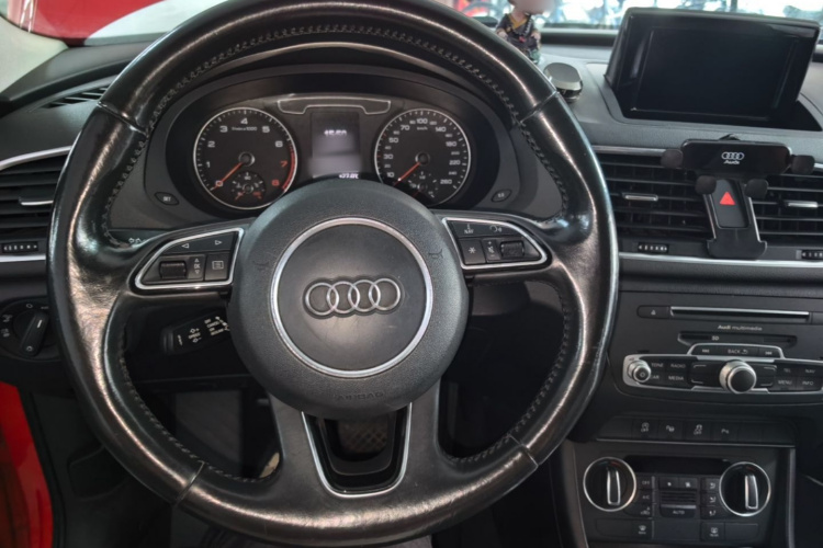 Audi Q3 2016 #10 Audi Q3 2016 car image #10