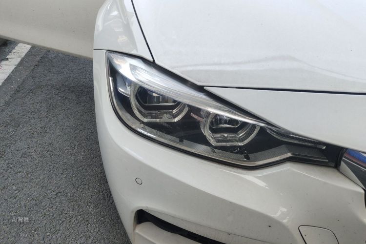 BMW 3 Series 2018 #8 BMW 3 Series 2018 car image #8