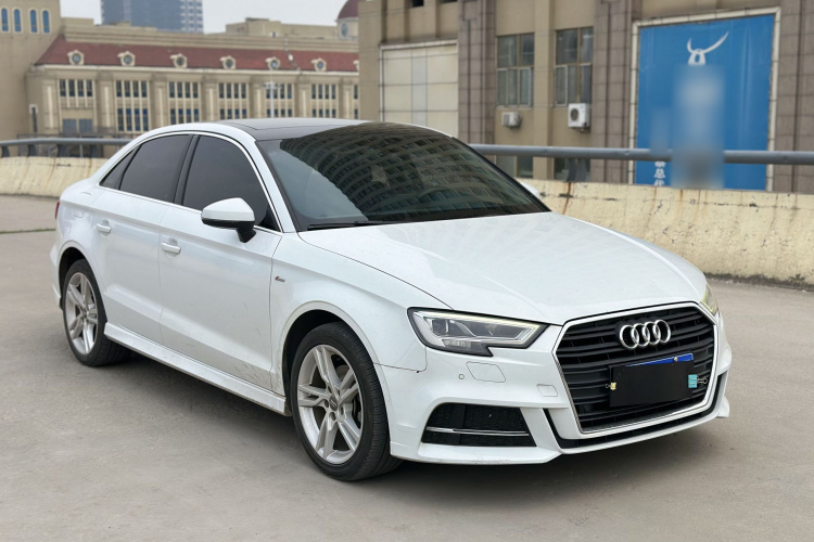 Audi A3 2020 car image #4