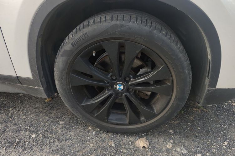BMW X1 2021 car image #9