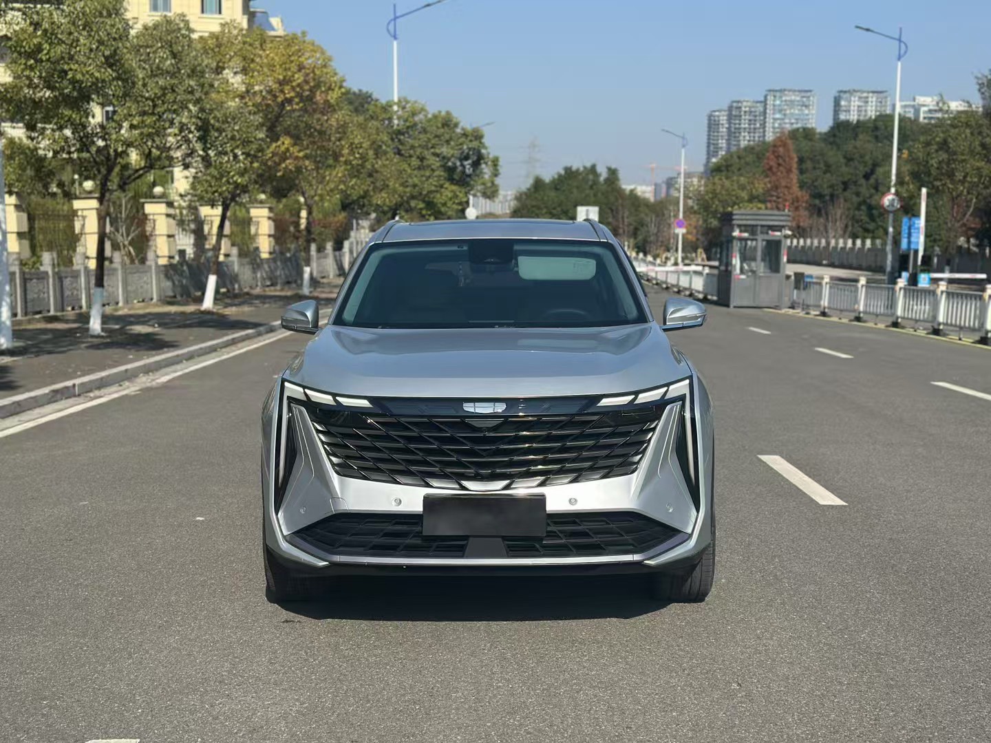 GEELY Boyue L 2023 car image #2