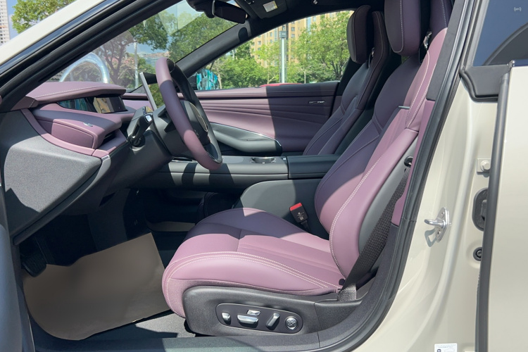 2026 #15 2026 imagen de coche #15