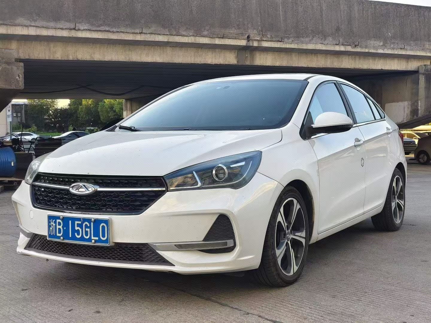 Chery Arrizo 5 2019 immagine di auto 