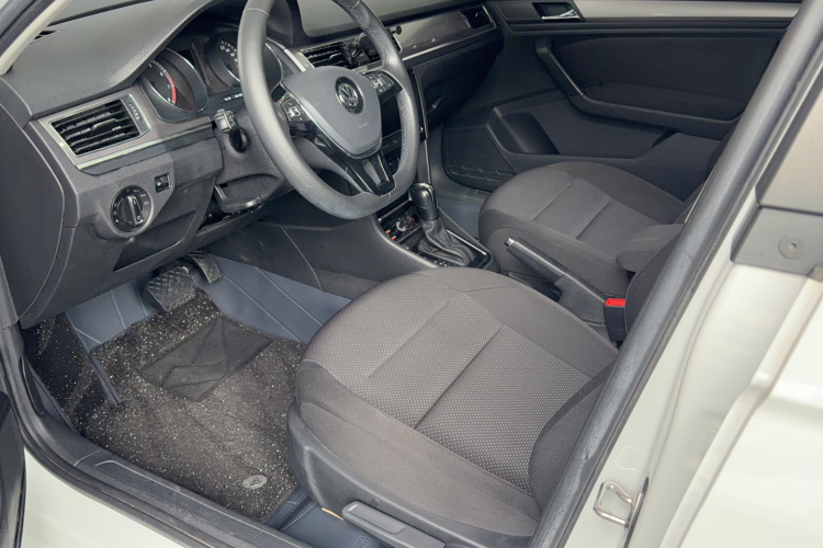2019 #12 2019 car image #12