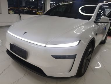 Tesla Model Y 2026 Tesla Model Y 2026 car image