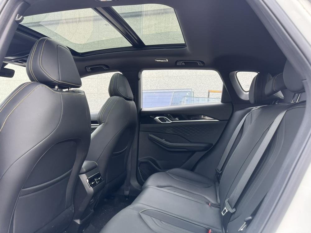 GEELY Coolray 2024 #11 GEELY Coolray 2024 car image #11